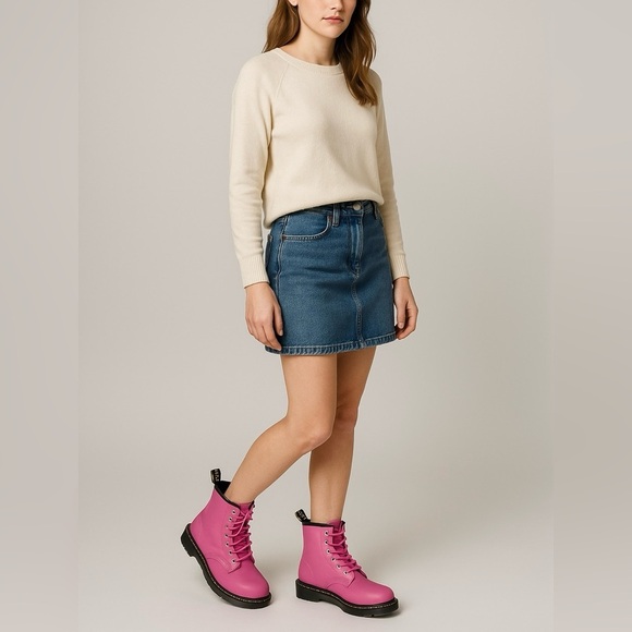 1046- Dr. Martens Zavala Women's Combat Boots Size 6 M - Picture 1 of 11